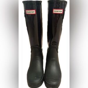 HUNTER Black Women's Winter & Rain Boots. Like new.